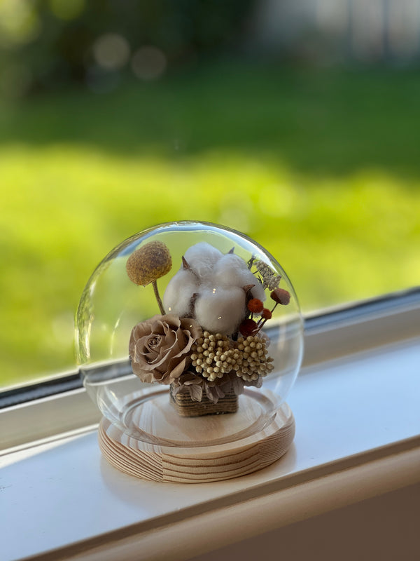 The Floral House, Preserved Flowers, Everlasting Flowers, Dried Flowers, Crystal Ball