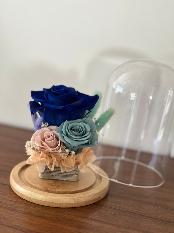The Floral House, Preserved Flowers, Everlasting Flowers, Dried Flowers, Preserved Rose, Blue Rose, Glass dome